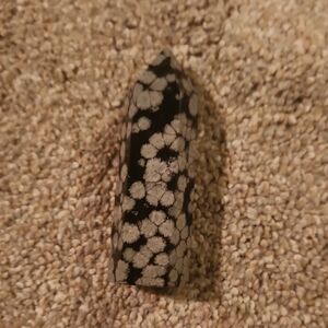 Black and White Snowflake Obsidian Tower